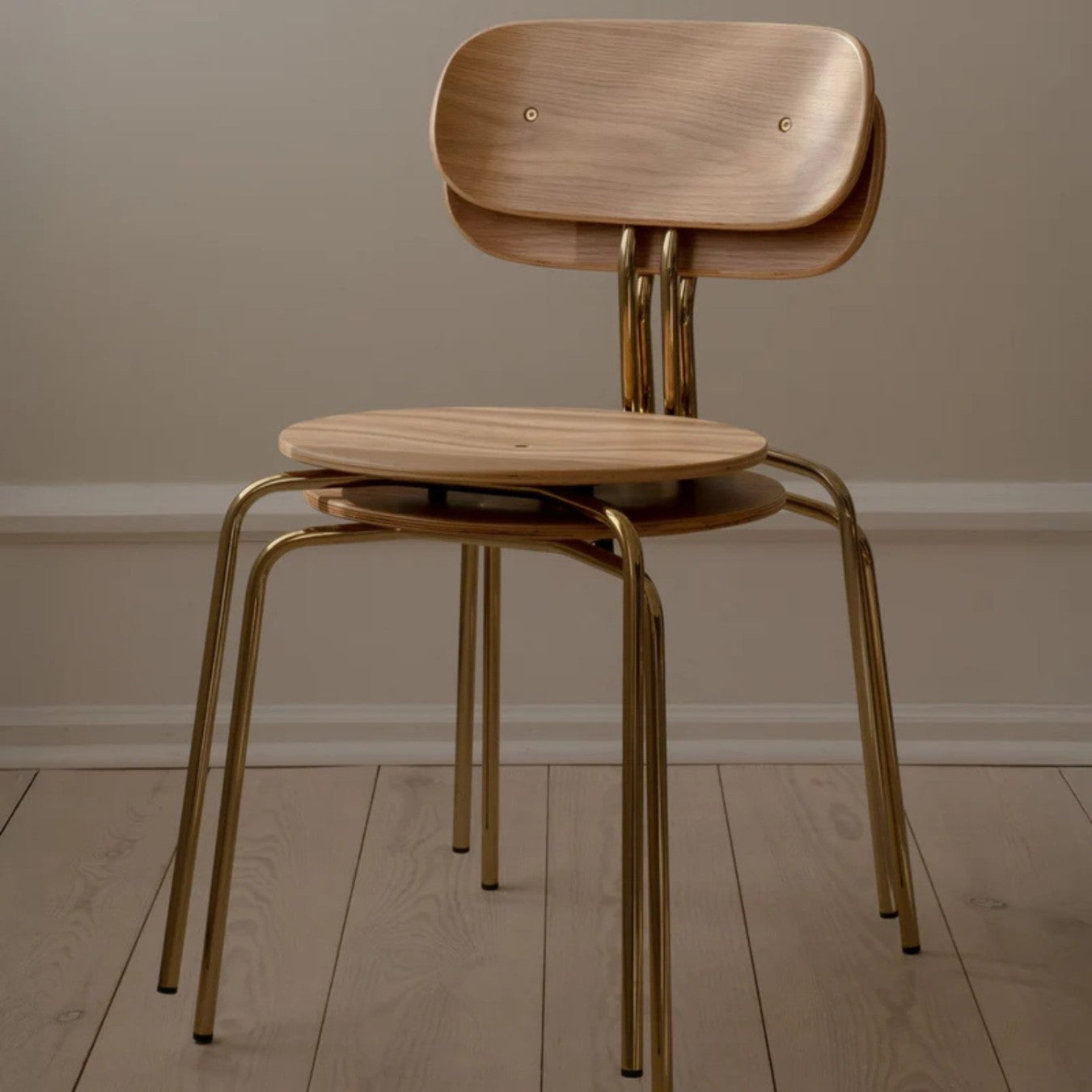 CURIOUS - Dining Chair
