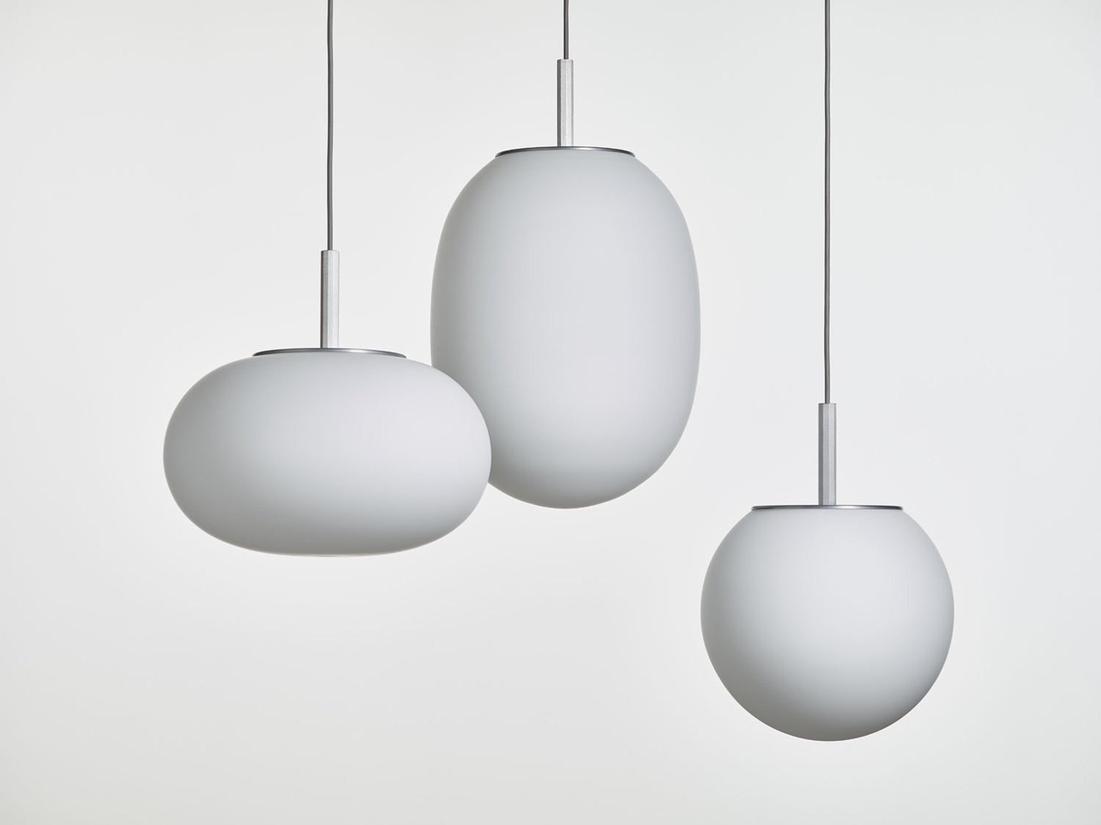 SFERA 200 - Piekaramā Lampa