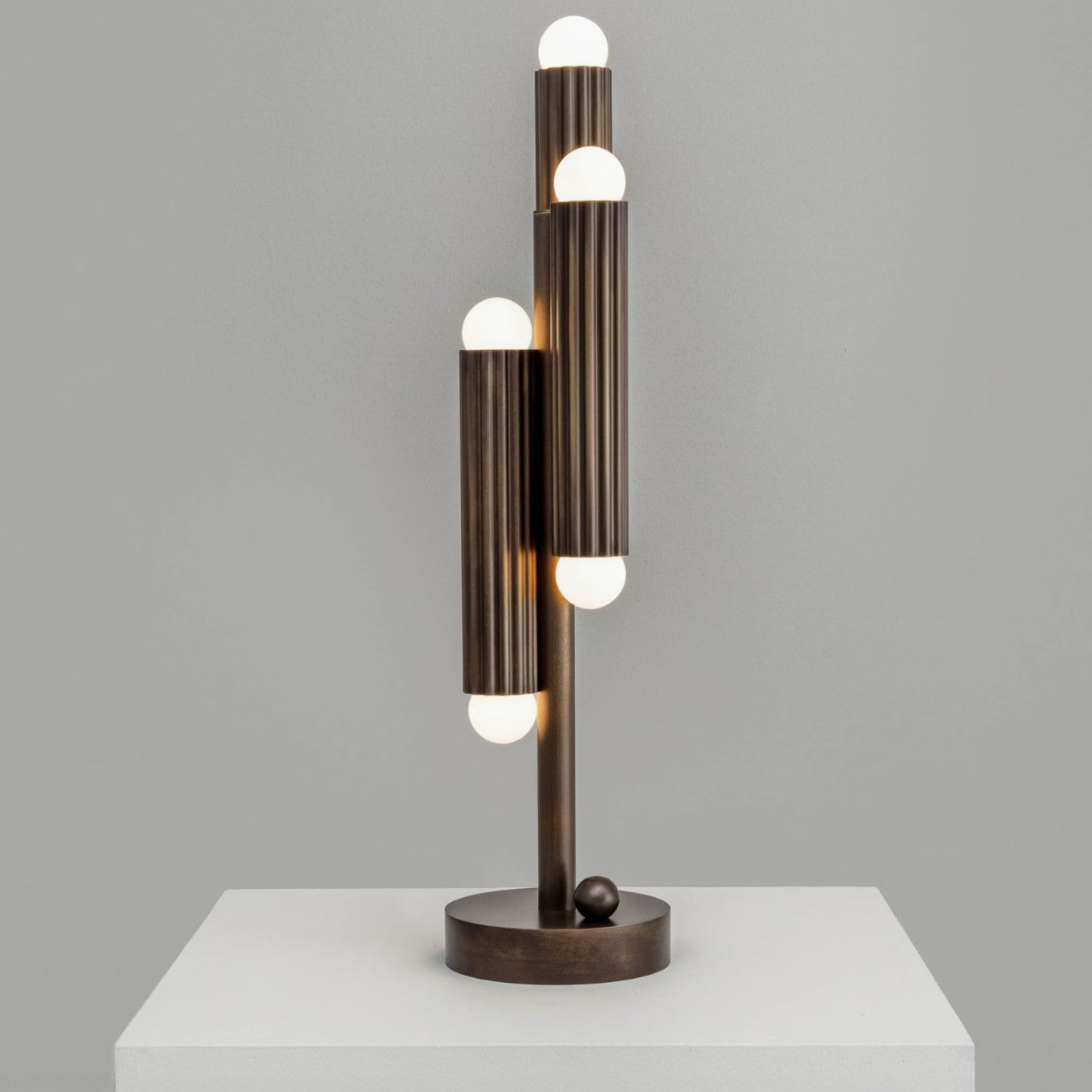 VESTA TABLE - Table Lamp