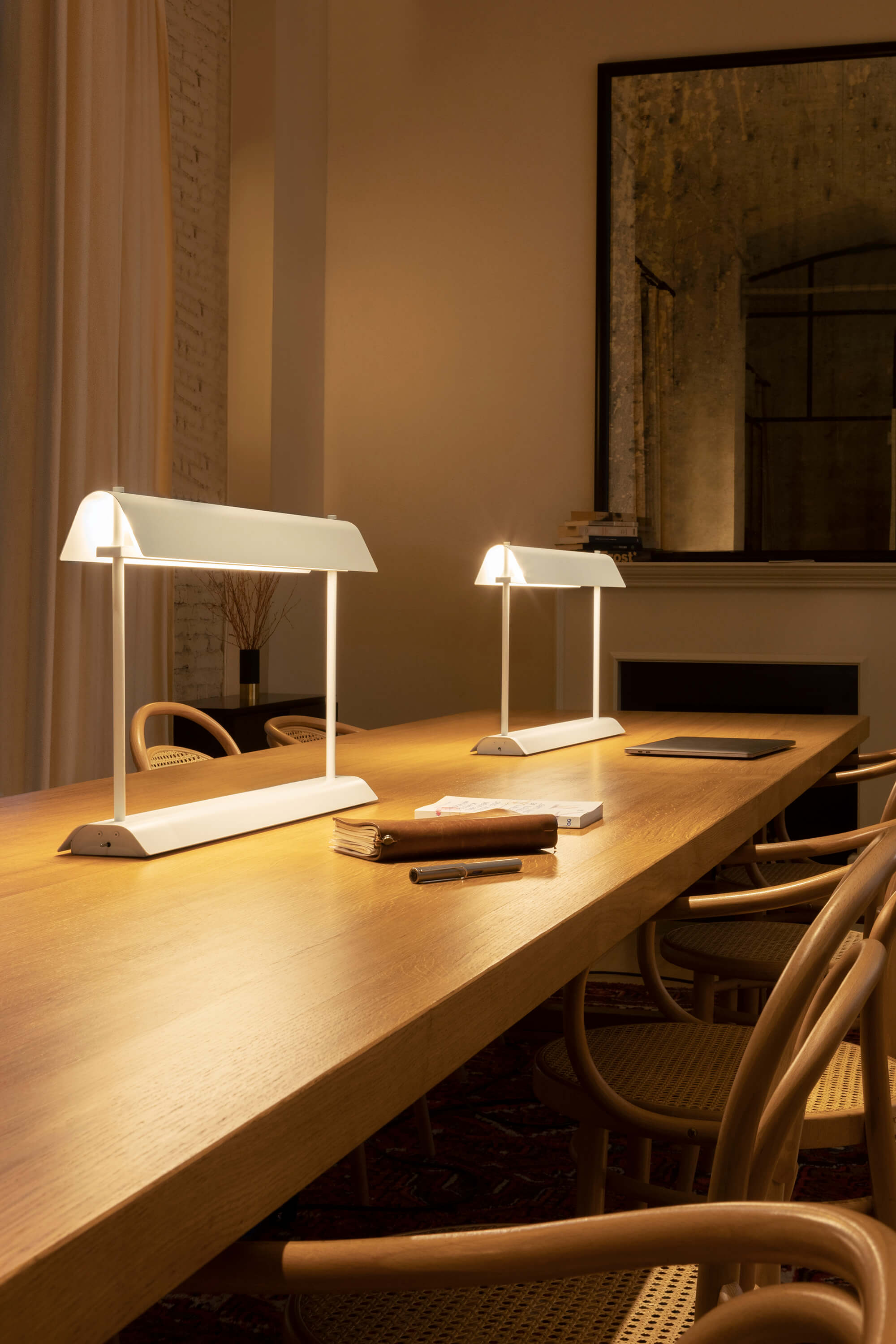 GADA - Table Lamp