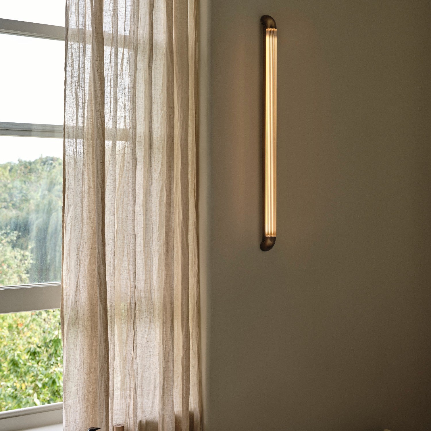 STRATA 900 - Wall Light