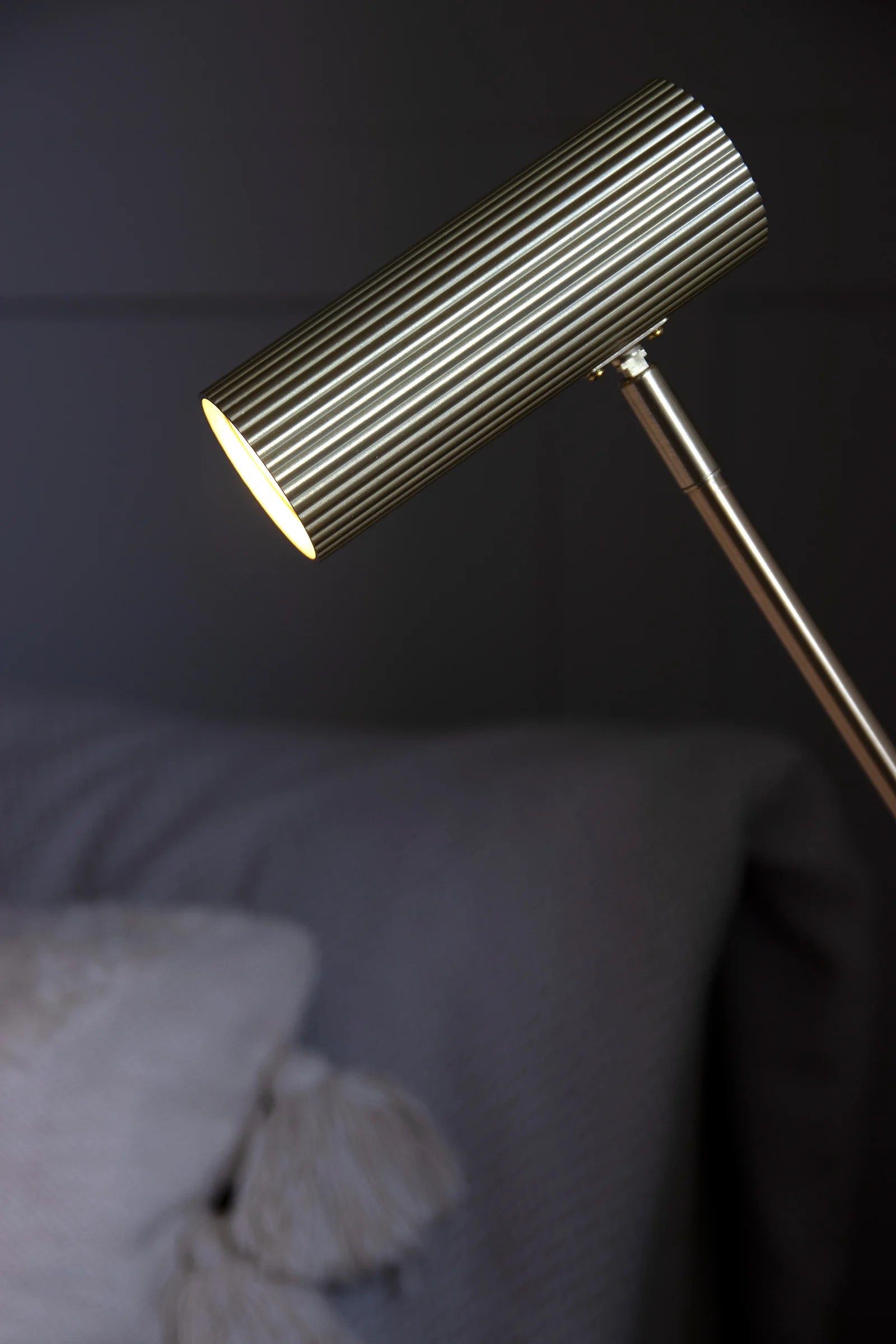 HUBBLE READ - Table Lamp