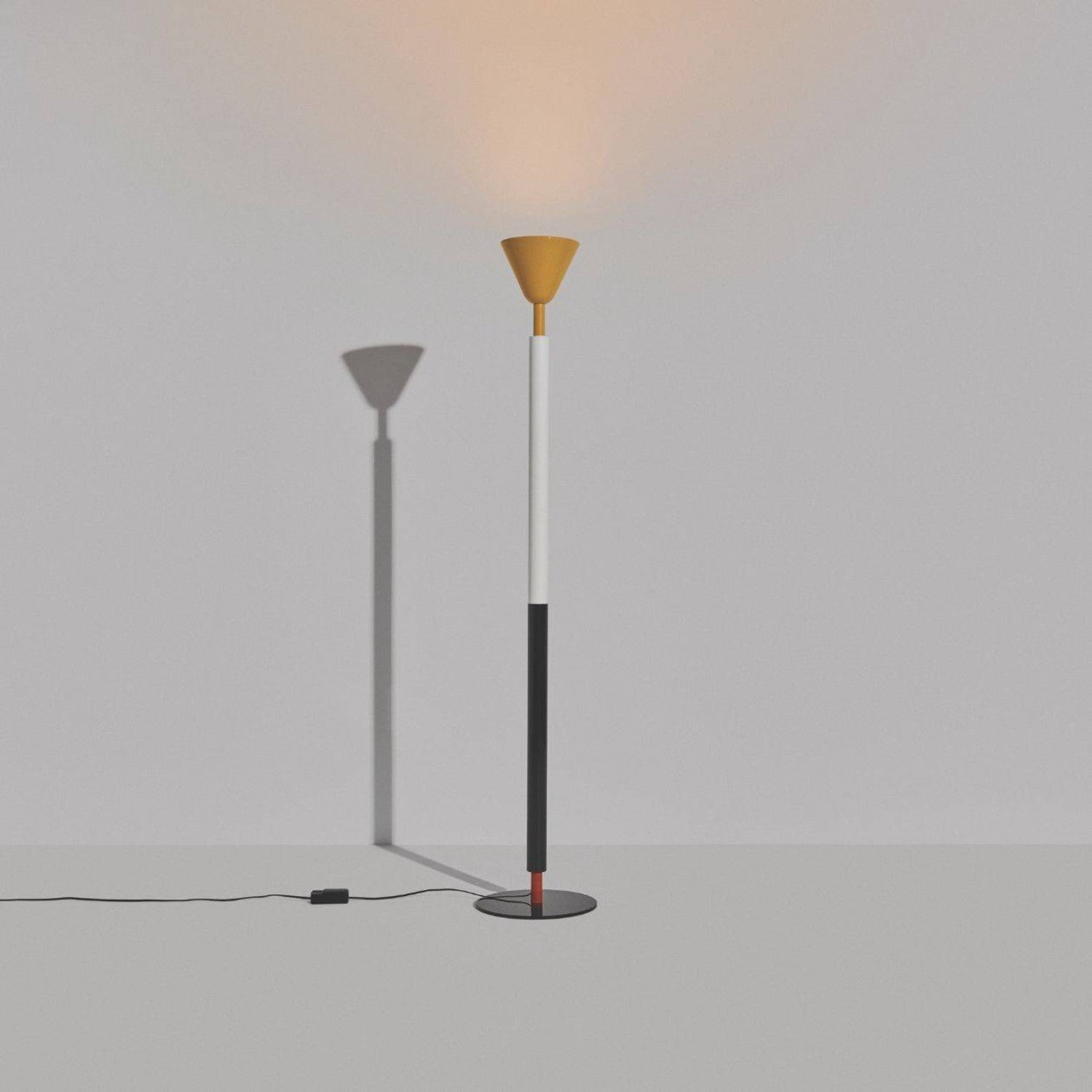 PYL - Floor Lamp
